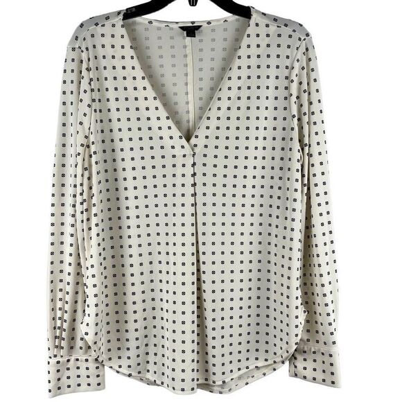 Ann Taylor Petite V-neck Floral Blouse LP - Picture 1 of 11